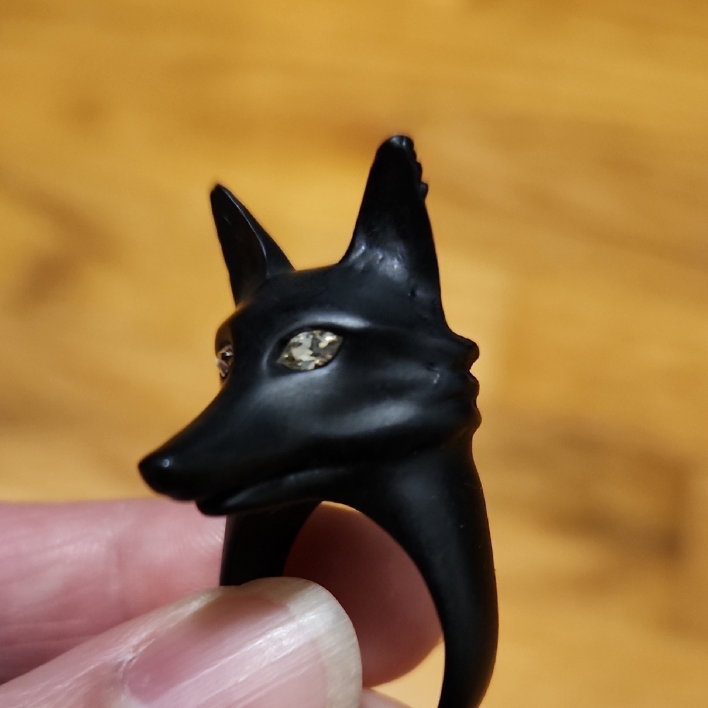 Wildfox Black Fox Ring Size 7